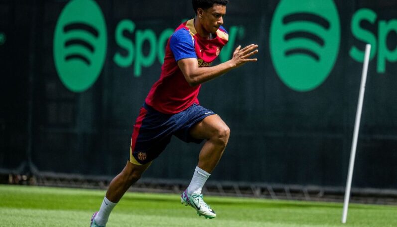 Alejandro Balde chce naďalej zostať v Barcelone