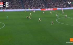 mal byť Cubarsí vylúčený za faul na Iñakiho Wiliamsa