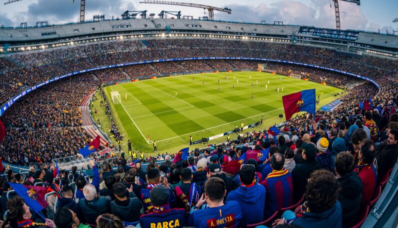 zastaviť rozbehnutý „Flickswagen“? Barcelona na novom Camp Nou
