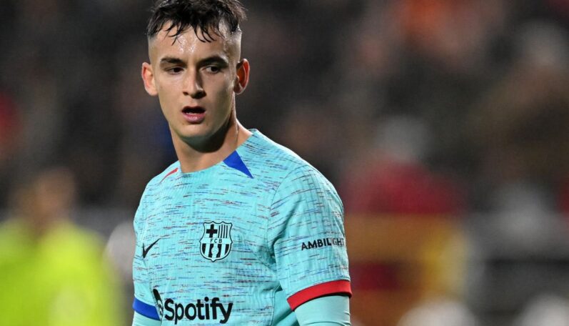 Marc Casadó môže byť kľúčom k výmene Joãa Cancela