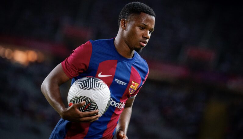 Ansu Fati a Paul Pogba.