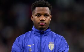 Ansu Fati v Monaku. Klub je odhodlane ho kúpiť pod podmienkou