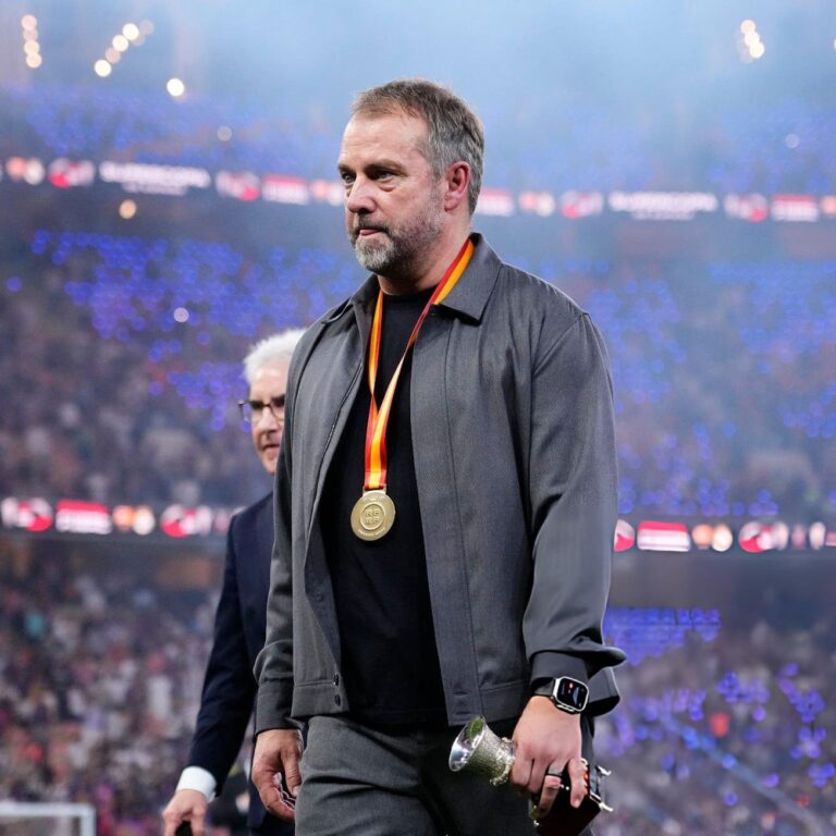 Média: Hansi Flick zablokoval Bastoniho prestup