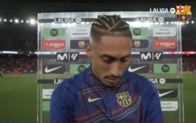 Raphinha: O Lewandowskom sa dá hovoriť len v dobrom