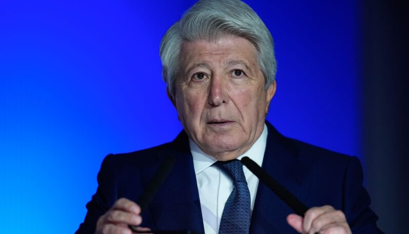 Prezident Atlética sa vyjadril k Julianovi Alvarezovi, štyrikrát sa mu pomýlil v mene
