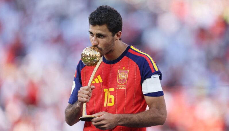 Rodri sa pripája k Barcelone