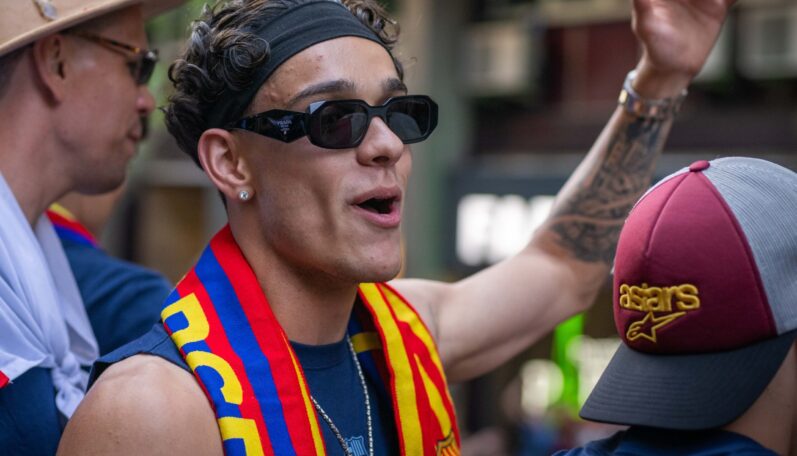 Héctor Fort odchádza z Barcelony a lúči sa s fanúšikmi