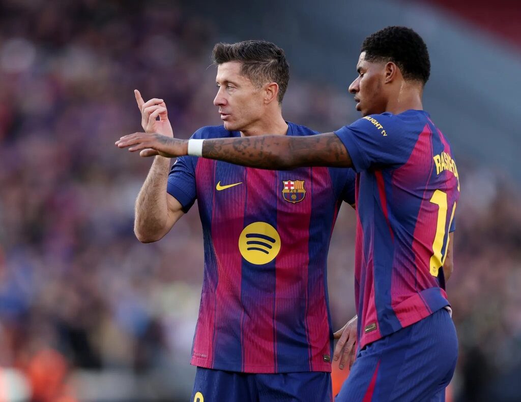 Po odchodu Lewandowskeho, Torresa, Rashforda Barcelona prichádza o dôležitý ofenzívny článok