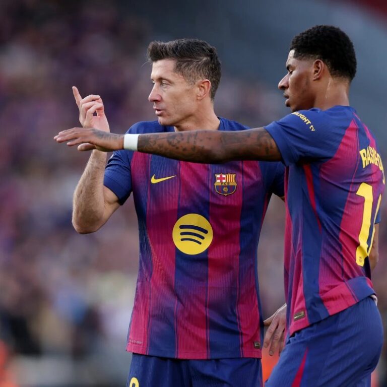 Po odchodu Lewandowskeho, Torresa, Rashforda Barcelona prichádza o dôležitý ofenzívny článok