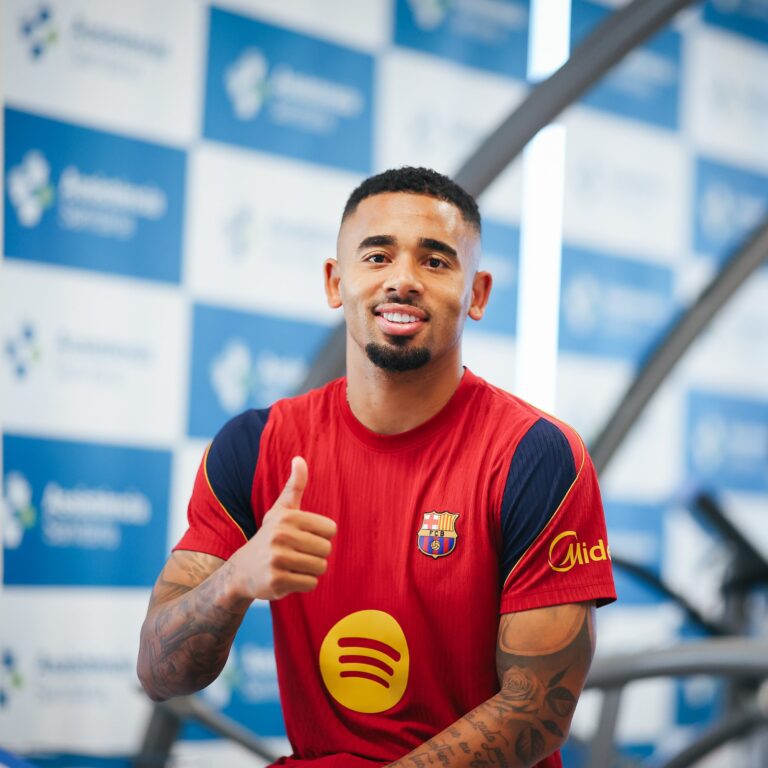 Gabriel Jesus sa stal novým hráčom FC Barcelony