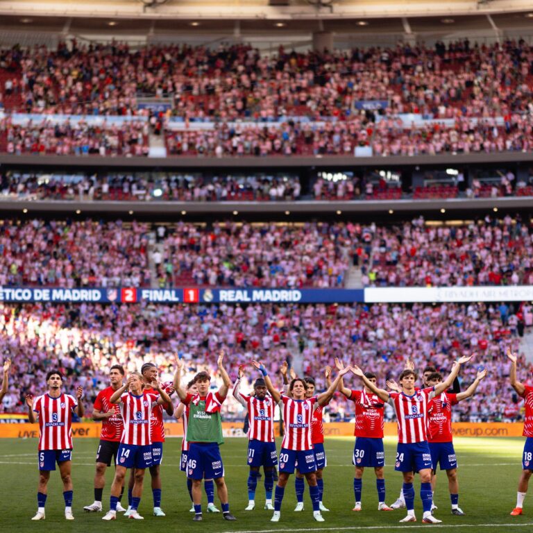Prestaňte obťažovať rozhodcov Atlético Madrid "útočí" na Mourinha