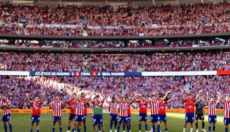 Prestaňte obťažovať rozhodcov Atlético Madrid "útočí" na Mourinha