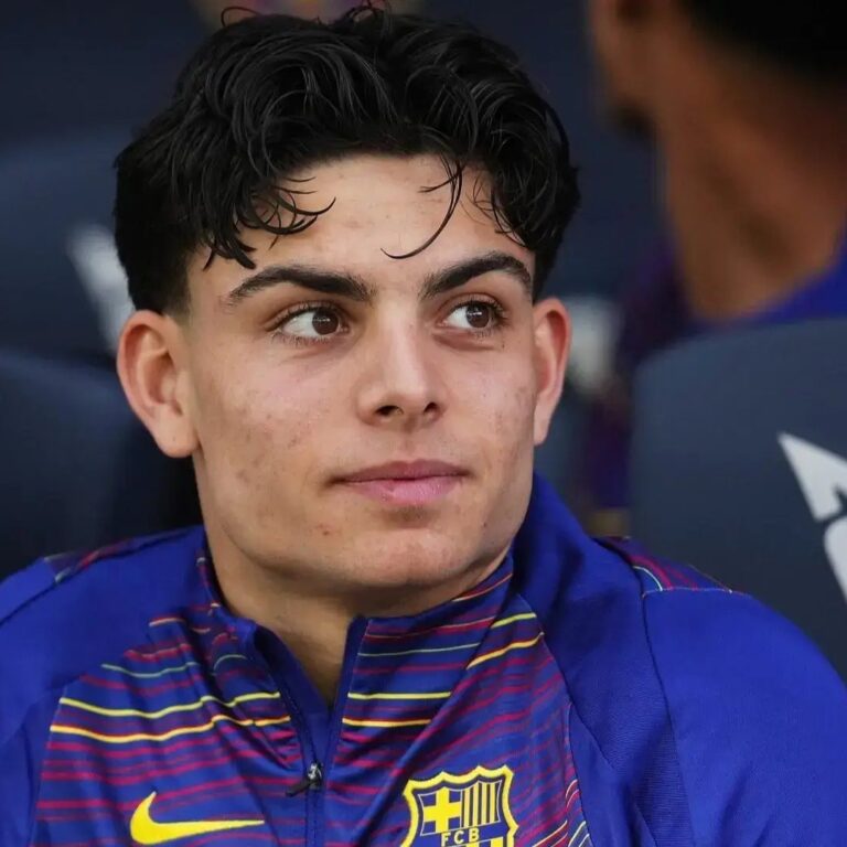 Tínedžer Barcelony podpísal