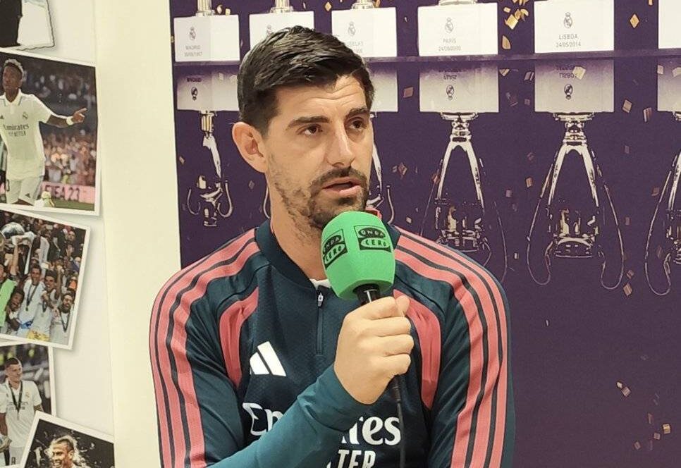 Thibaut Courtois: Raphinhu mám rád, je kľúčovou súčasťou Barcy
